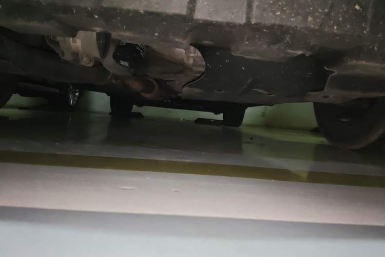Used Buick GL8 2021 Land Cruiser Executive Class 652T Comfort Model Chassis Front