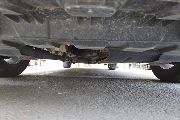 Used Buick GL8 2021 Land Cruiser Executive Class 652T Smart Luxury Model Chassis Front