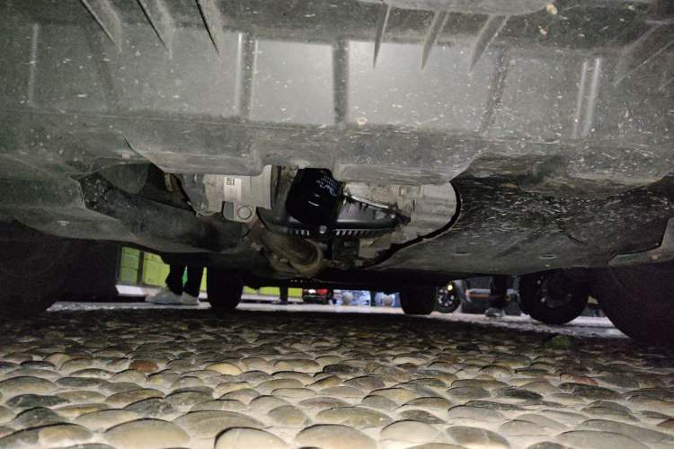 Used Buick GL8 2021 Land Cruiser Executive Class 652T Comfort Model Chassis Front