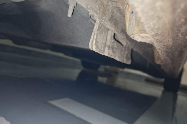 Used Buick GL8 2021 ES Landtrek 653T Smart Luxury Model Chassis Front Left