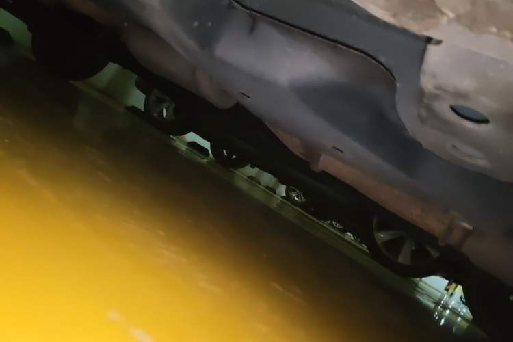 Used Buick GL8 2021 Land Cruiser Executive Class 652T Comfort Model Chassis Front Right