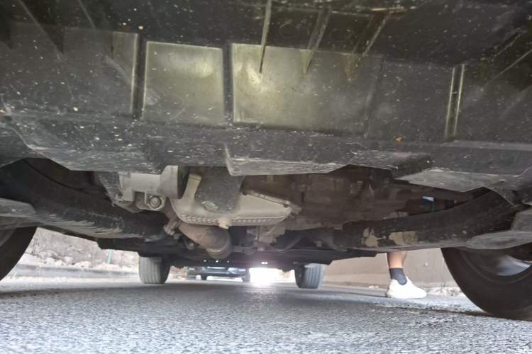 Used Buick GL8 2021 Land Cruiser Executive Class 652T Luxury Model Chassis Front