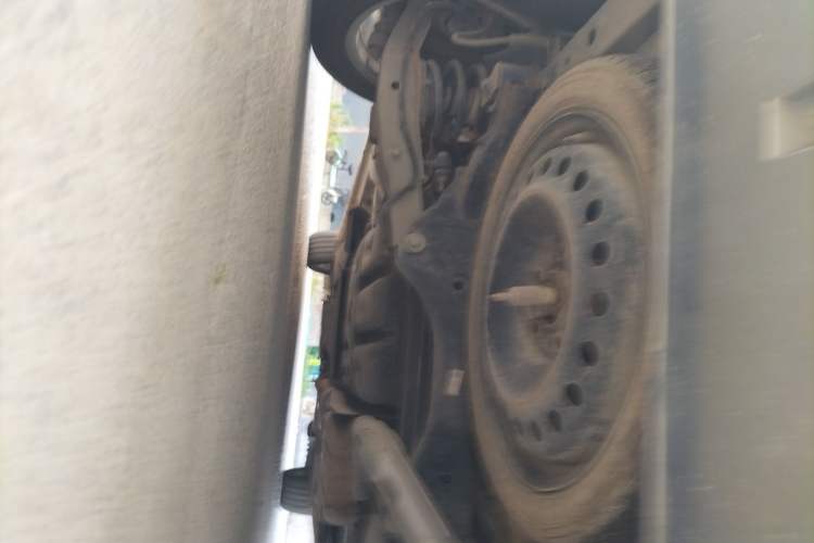 Used Buick GL8 2021 ES Land Cruiser 653T Flagship Model Chassis Rear