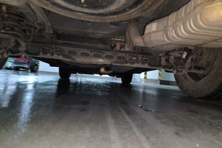 Used Buick GL8 2021 Land Cruiser Executive 652T Premium Model Chassis Rear