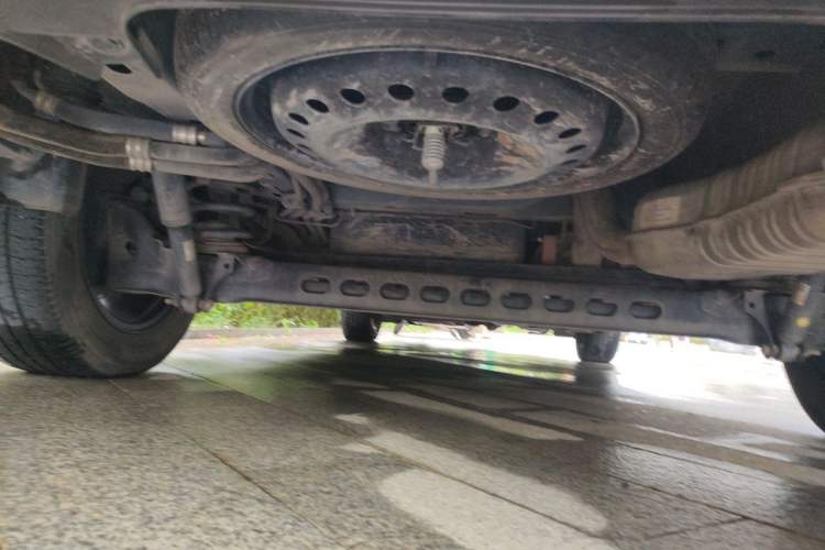 Used Buick GL8 2021 Land Cruiser Executive Class 652T Luxury Model Chassis Rear