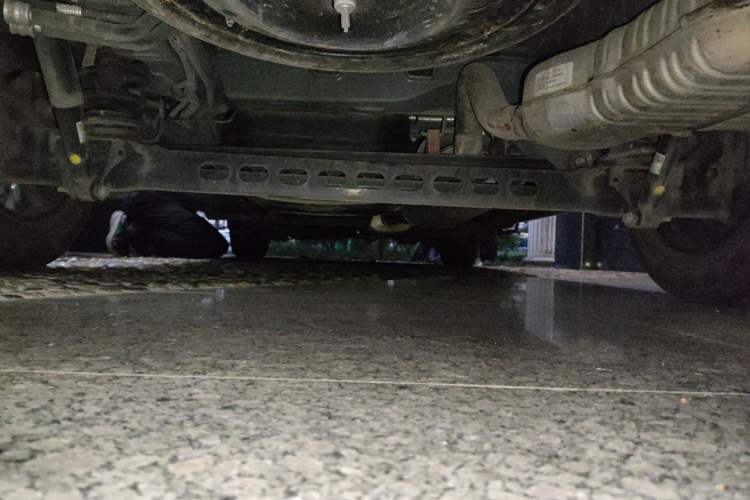 Used Buick GL8 2021 Land Cruiser Executive Class 652T Comfort Model Chassis Rear