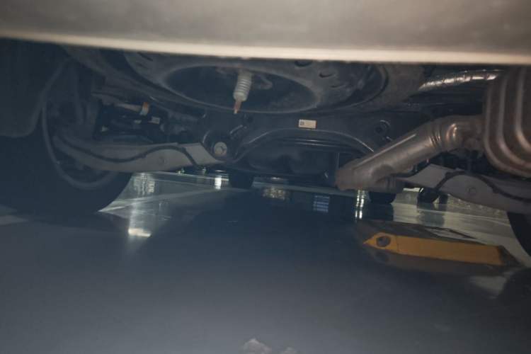 Used Buick GL8 2021 ES Landtrek 653T Smart Luxury Model Chassis Rear