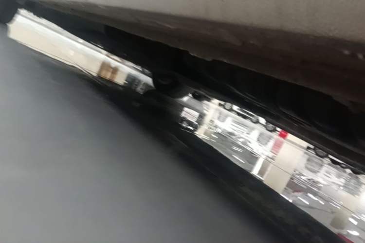 Used Buick GL8 2021 ES Landtrek 653T Luxury Model Chassis Rear Left
