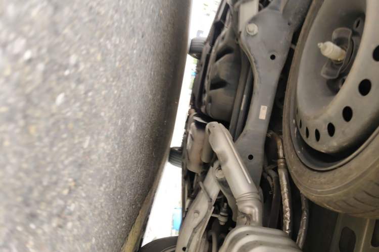 Used Buick GL8 2021 ES Land Cruiser 653T Flagship Model Chassis Rear