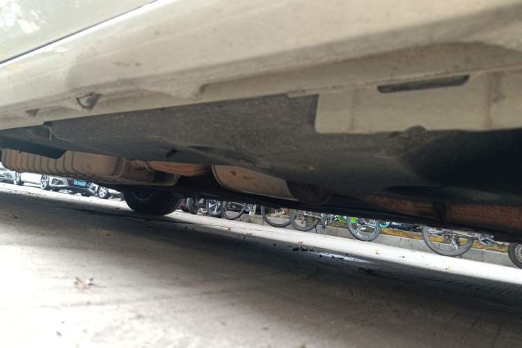 Used Buick GL8 2021 ES Landtrek 653T Comfort Edition Chassis Rear Right