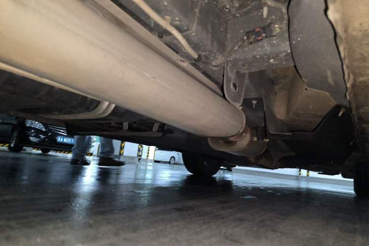 Used Buick GL8 2021 Land Cruiser Executive 652T Premium Model Chassis Rear Right