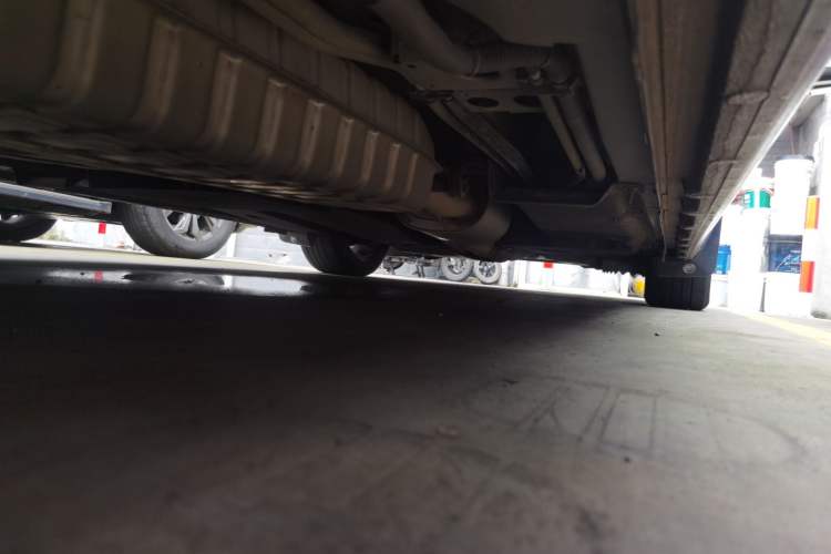 Used Buick GL8 2021 ES Landtrek 653T Comfort Edition Chassis Rear Right