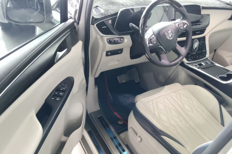 Used Buick GL8 2021 ES Landtrek 653T Comfort Edition Driver Seat
