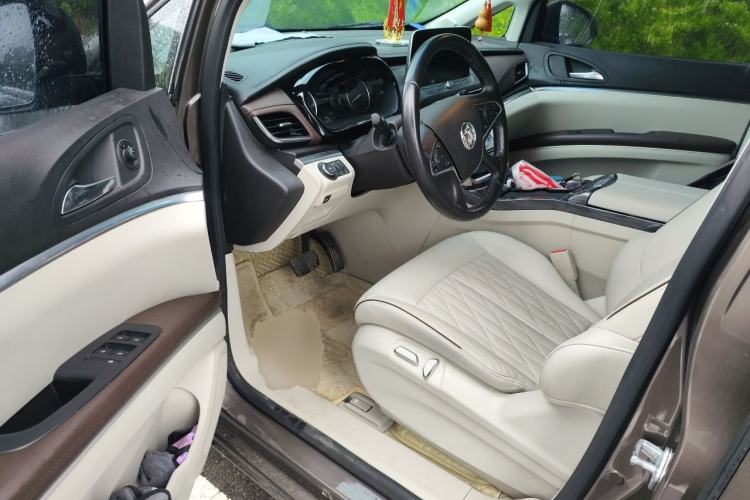Used Buick GL8 2021 Land Cruiser Executive Class 652T Luxury Model Driver Seat