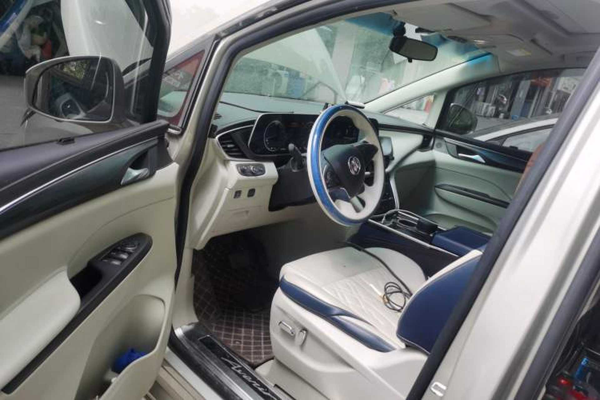 Used Buick GL8 2021 ES Land Cruiser 653T Luxury Edition Driver Seat