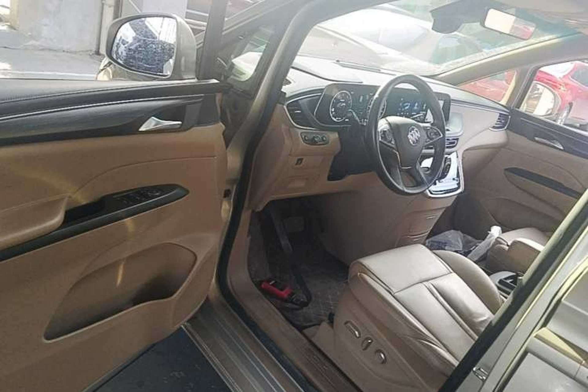 Used Buick GL8 2021 ES Land Cruiser 653T Luxury Edition Driver Seat