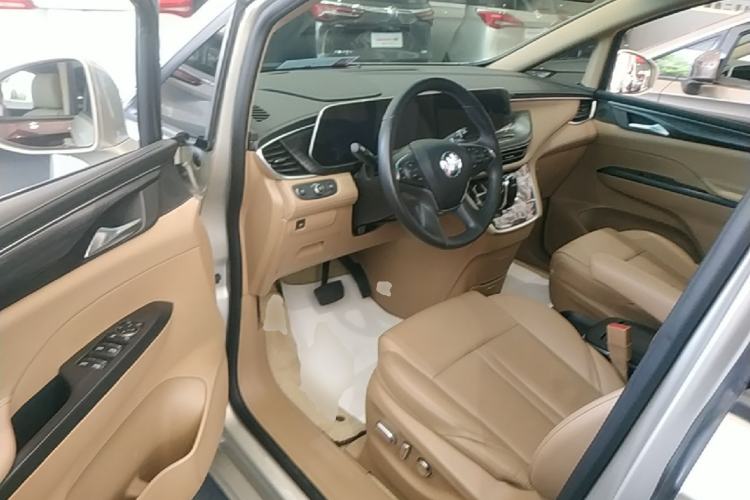 Used Buick GL8 2021 ES Landtrek 653T Luxury Model Driver Seat