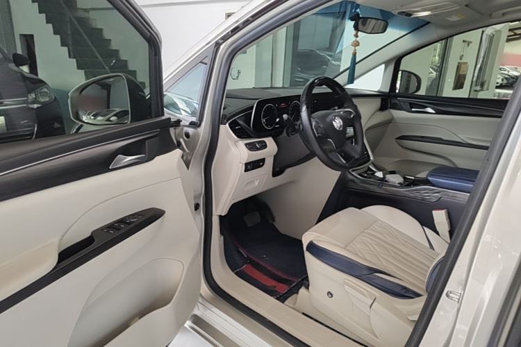 Used Buick GL8 2021 ES Landtrek 653T Comfort Edition Driver Seat