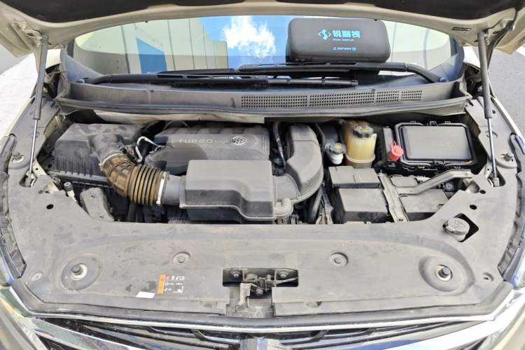 Used Buick GL8 2021 ES Land Cruiser 653T Luxury Edition Engine Bay