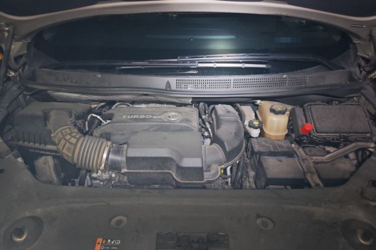 Used Buick GL8 2021 ES Landtrek 653T Smart Luxury Model Engine Bay