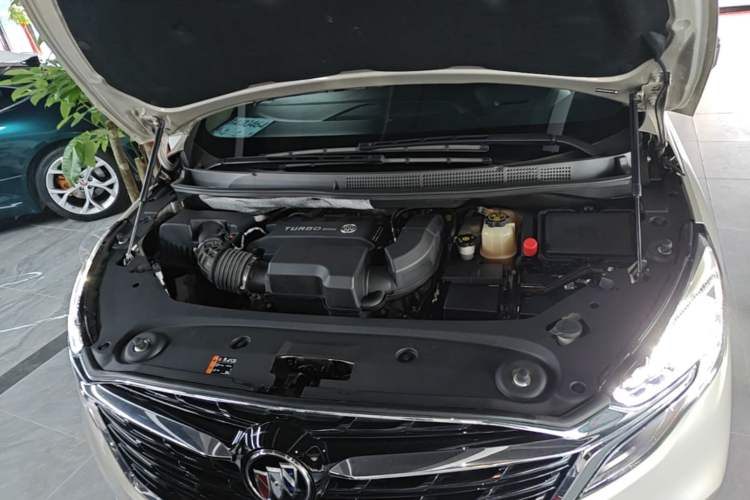Used Buick GL8 2021 ES Land Cruiser 653T Luxury Edition Engine Bay
