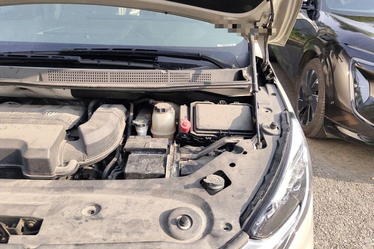 Used Buick GL8 2021 ES Landtrek 653T Comfort Edition Engine Bay Left
