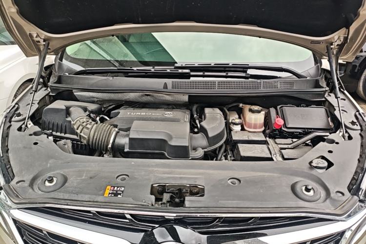 Used Buick GL8 2021 ES Landtrek 653T Comfort Edition Engine Bay
