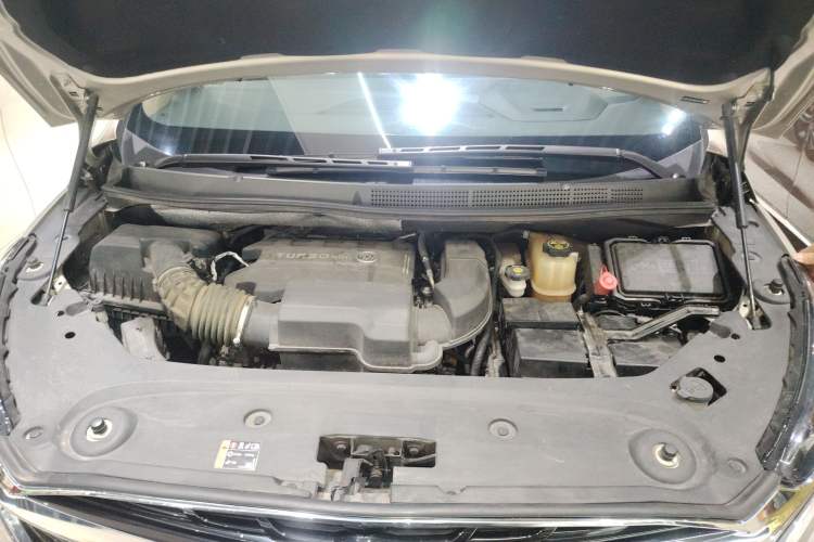 Used Buick GL8 2021 ES Land Cruiser 653T Luxury Edition Engine Bay