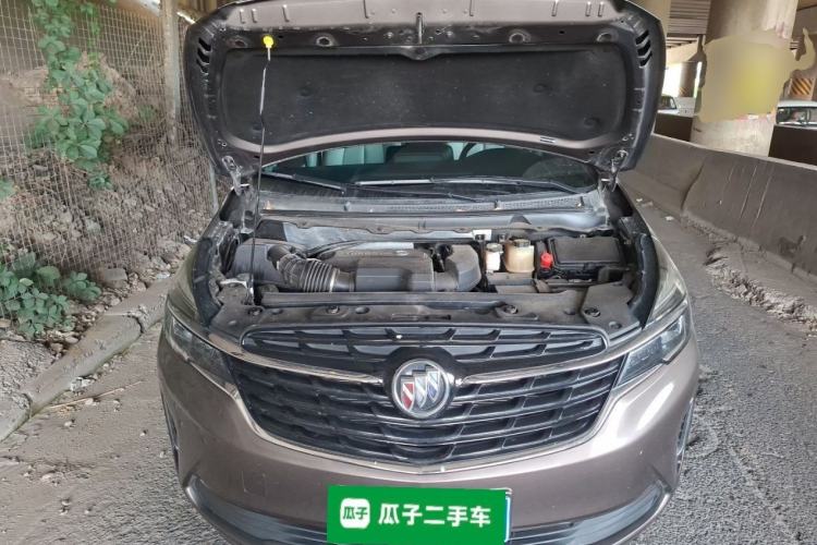 Used Buick GL8 2021 Land Cruiser Executive Class 652T Luxury Model Engine Bay