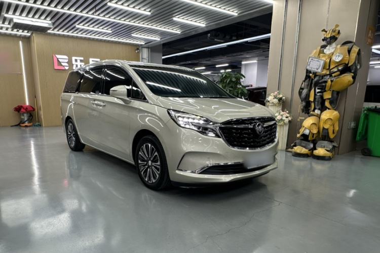 Used Buick GL8 2021 ES Landtrek 653T Luxury Model Exterior 2