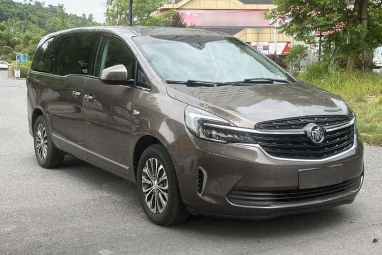 Used Buick GL8 2021 Land Cruiser Executive Class 652T Luxury Model Exterior 3