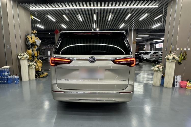 Used Buick GL8 2021 ES Landtrek 653T Luxury Model Exterior 4