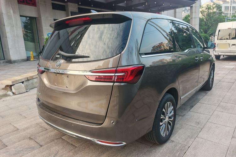 Used Buick GL8 2021 Land Cruiser Executive 652T Premium Model Exterior 5