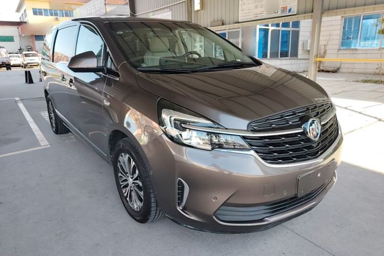 Used Buick GL8 2021 Land Cruiser Executive 652T Premium Model Front Right 45 Deg