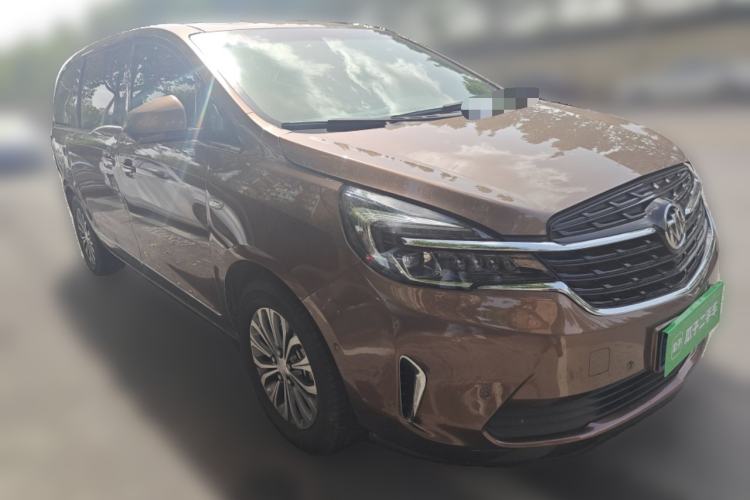 Used Buick GL8 2021 Land Cruiser Executive 652T Premium Model Front Right 45 Deg