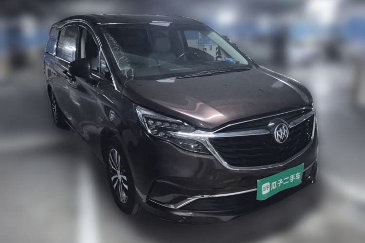 Used Buick GL8 2021 ES Landtrek 653T Comfort Edition Front Right 45 Deg