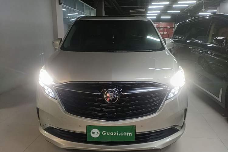 Used Buick GL8 2021 ES Land Cruiser 653T Luxury Edition Front