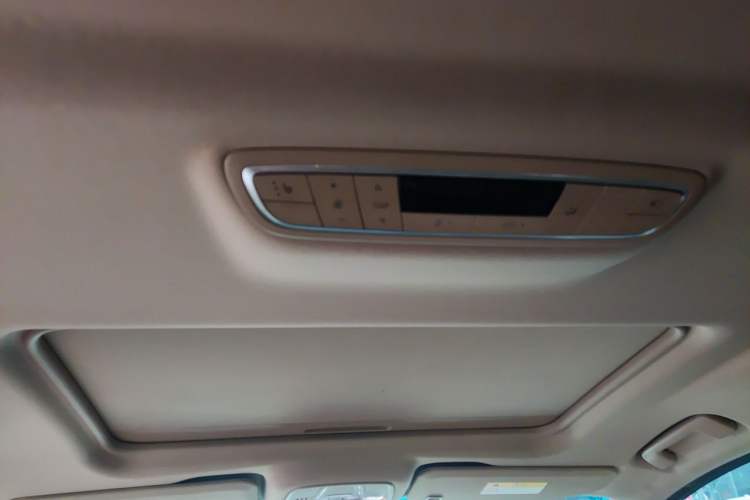 Used Buick GL8 2021 ES Land Cruiser 653T Luxury Edition Headliner