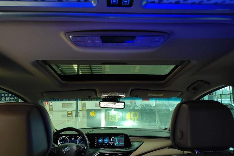 Used Buick GL8 2021 ES Land Cruiser 653T Luxury Edition Headliner