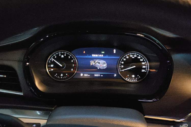 Used Buick GL8 2021 Land Cruiser Executive Class 652T Comfort Model Instrument Cluster