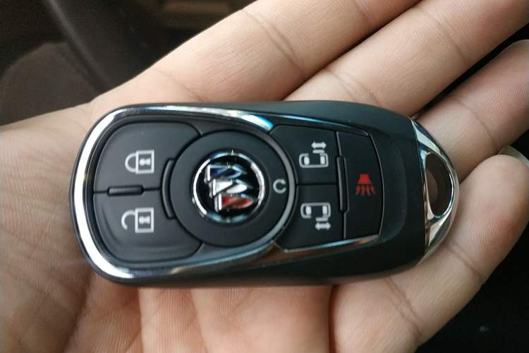 Used Buick GL8 2021 ES Land Cruiser 653T Luxury Edition Interior 1