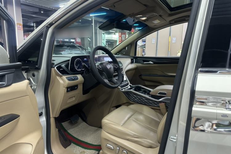 Used Buick GL8 2021 ES Land Cruiser 653T Luxury Edition Interior 2