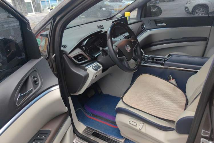 Used Buick GL8 2021 Land Cruiser Executive Class 652T Comfort Model Interior 3