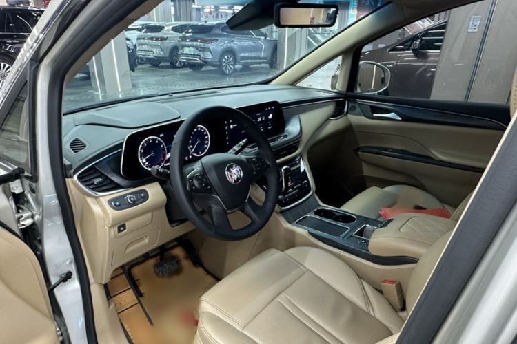 Used Buick GL8 2021 ES Landtrek 653T Luxury Model Interior 3