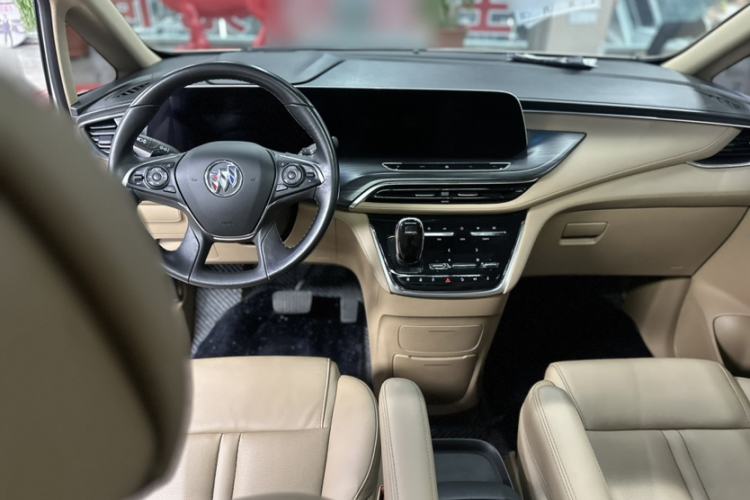 Used Buick GL8 2021 ES Landtrek 653T Luxury Model Interior 3
