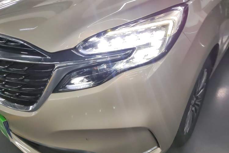 Used Buick GL8 2021 ES Landtrek 653T Luxury Model Left Front Headlight