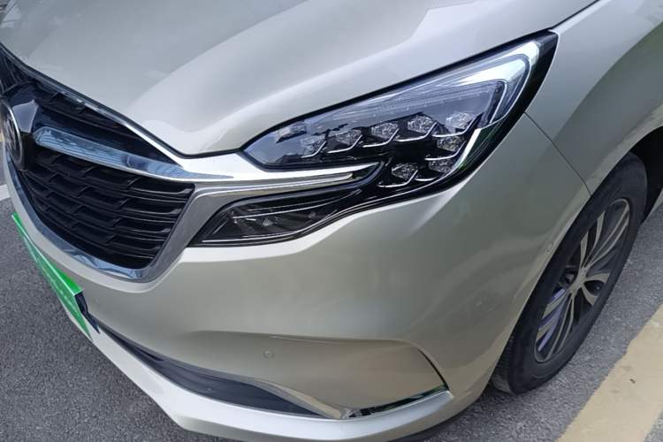 Used Buick GL8 2021 ES Land Cruiser 653T Luxury Edition Left Front Headlight