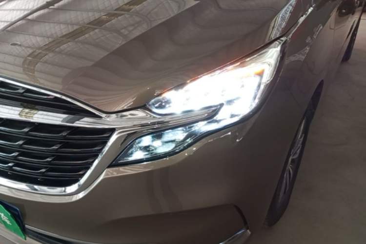 Used Buick GL8 2021 ES Landtrek 653T Comfort Edition Left Front Headlight