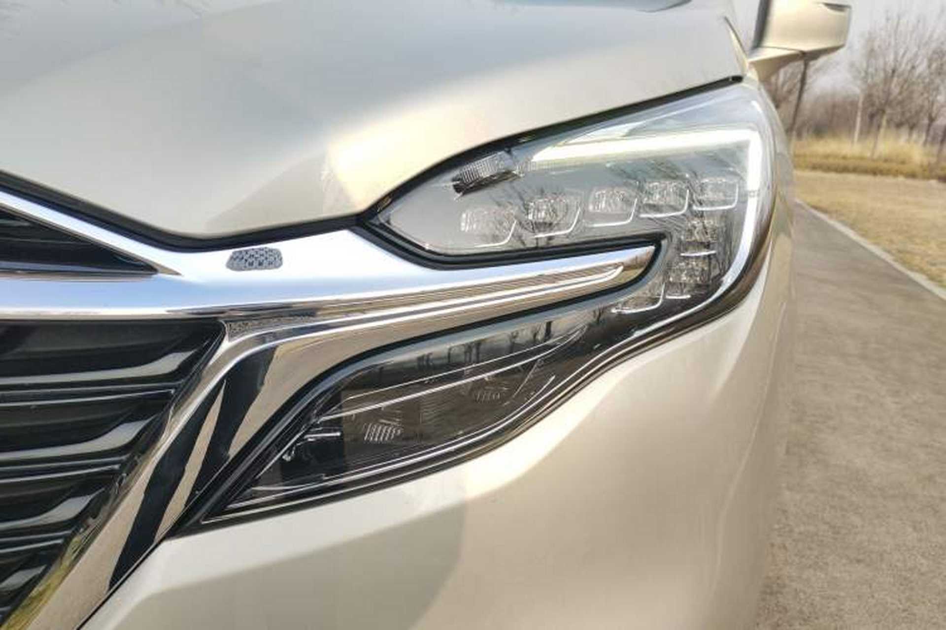 Used Buick GL8 2021 ES Landtrek 653T Luxury Model Left Front Headlight