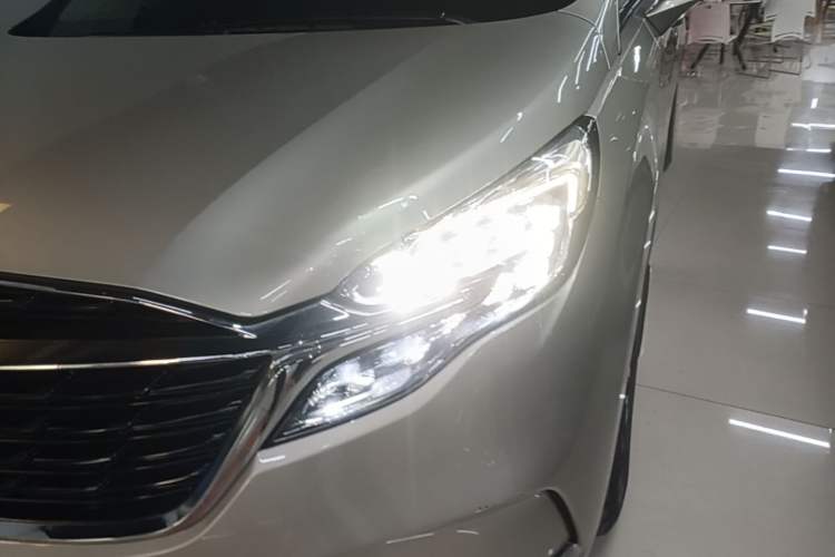 Used Buick GL8 2021 ES Land Cruiser 653T Luxury Edition Left Front Headlight